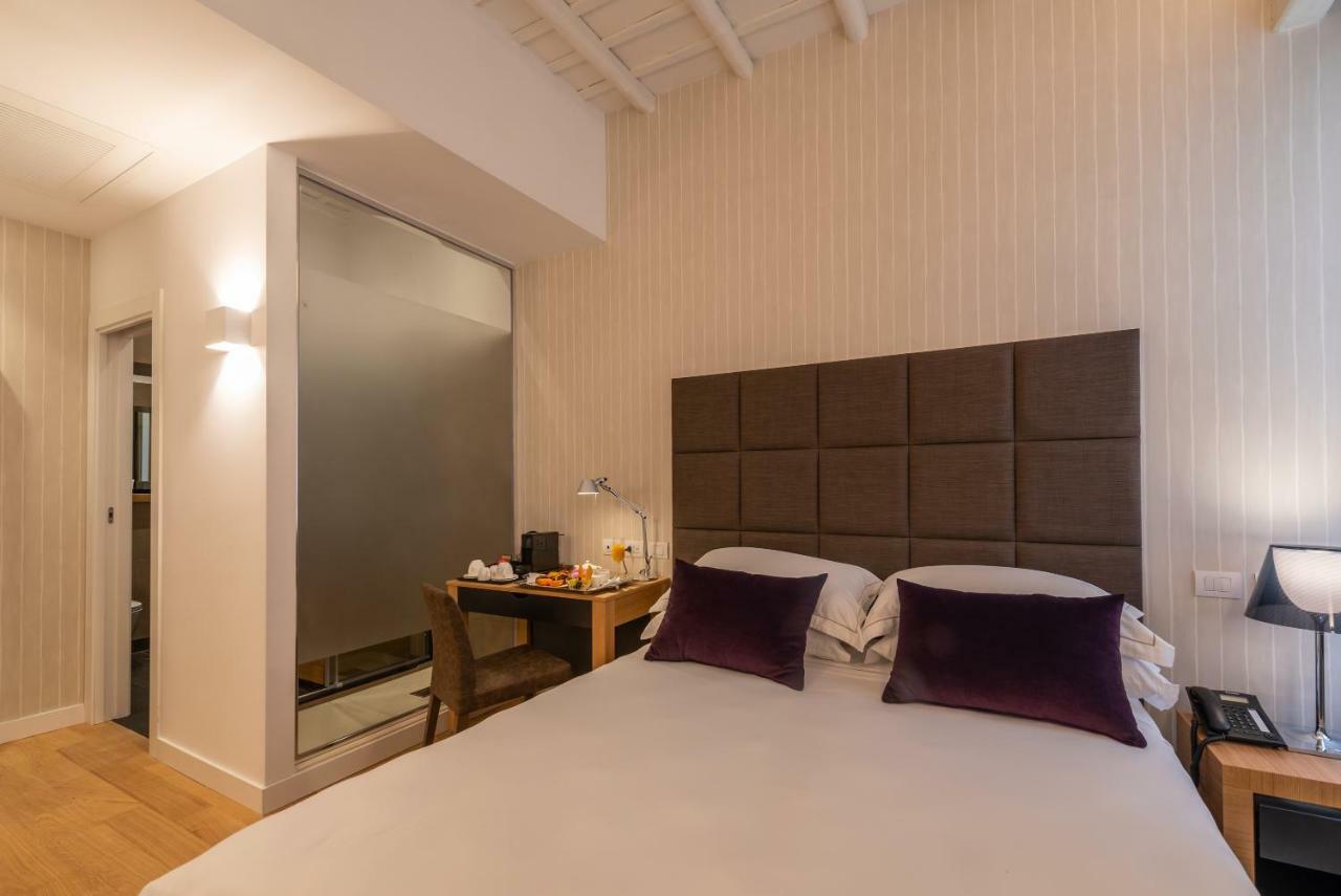 Hotel Laurina 33 Roma Exterior foto