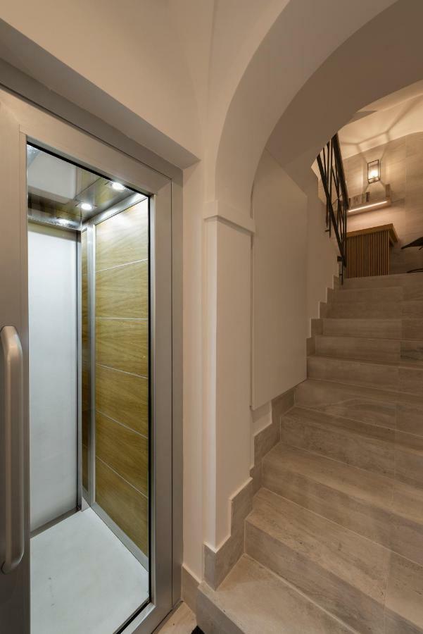 Hotel Laurina 33 Roma Exterior foto